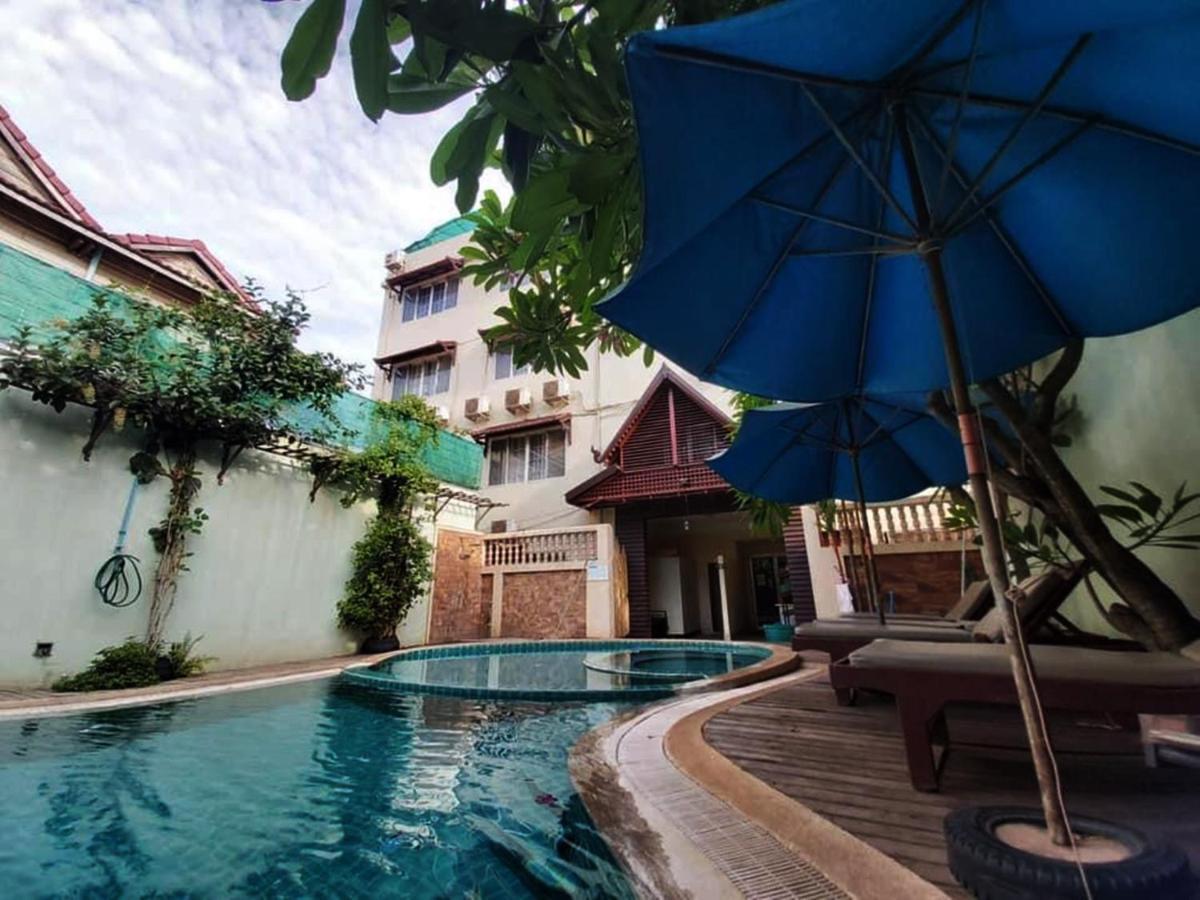 Siem Reap Riverside Hotel Exterior foto