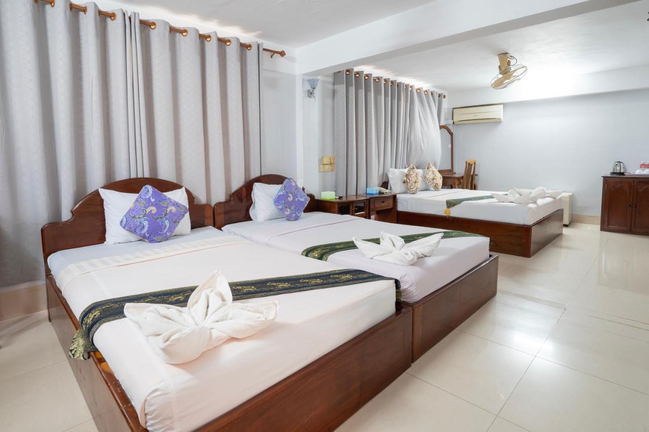 Siem Reap Riverside Hotel Exterior foto