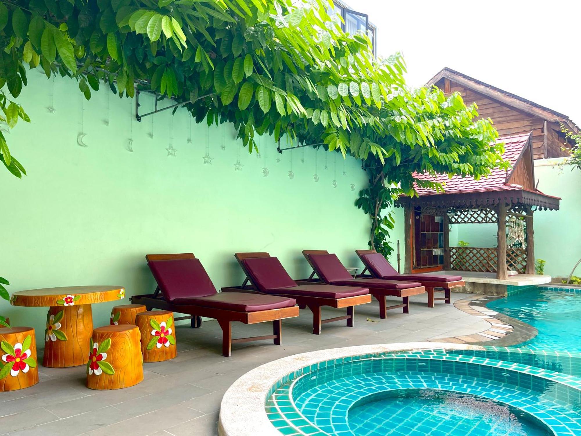 Siem Reap Riverside Hotel Exterior foto